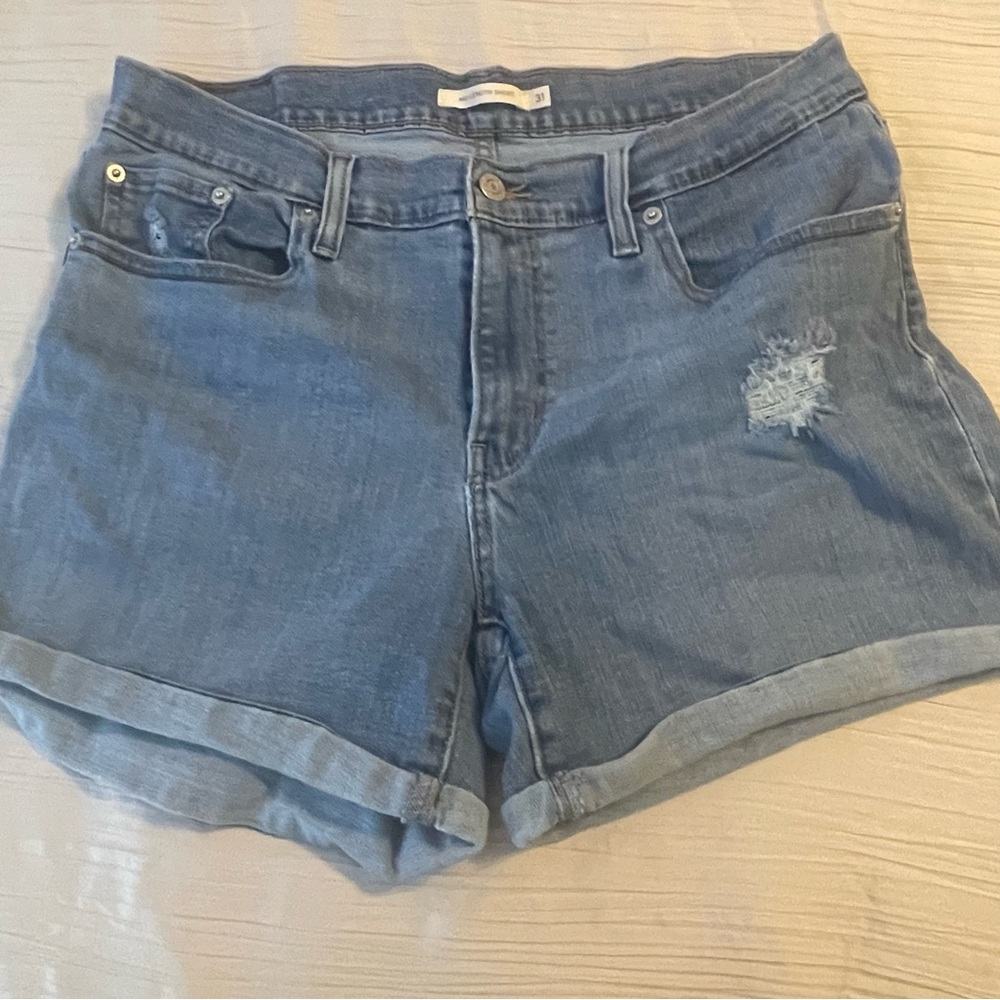 Levi’s mid length short denim blue jeans shorts size‎ 31
